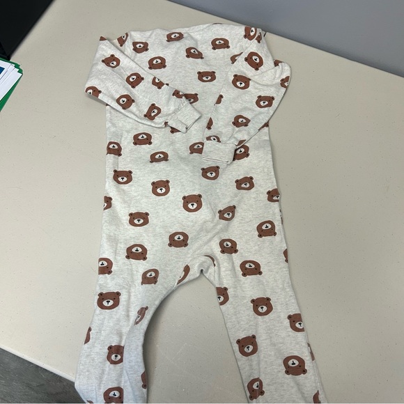 Pekkle One Piece Beige Bear Zippered Sleeper , Size 4 - Picture 4 of 8